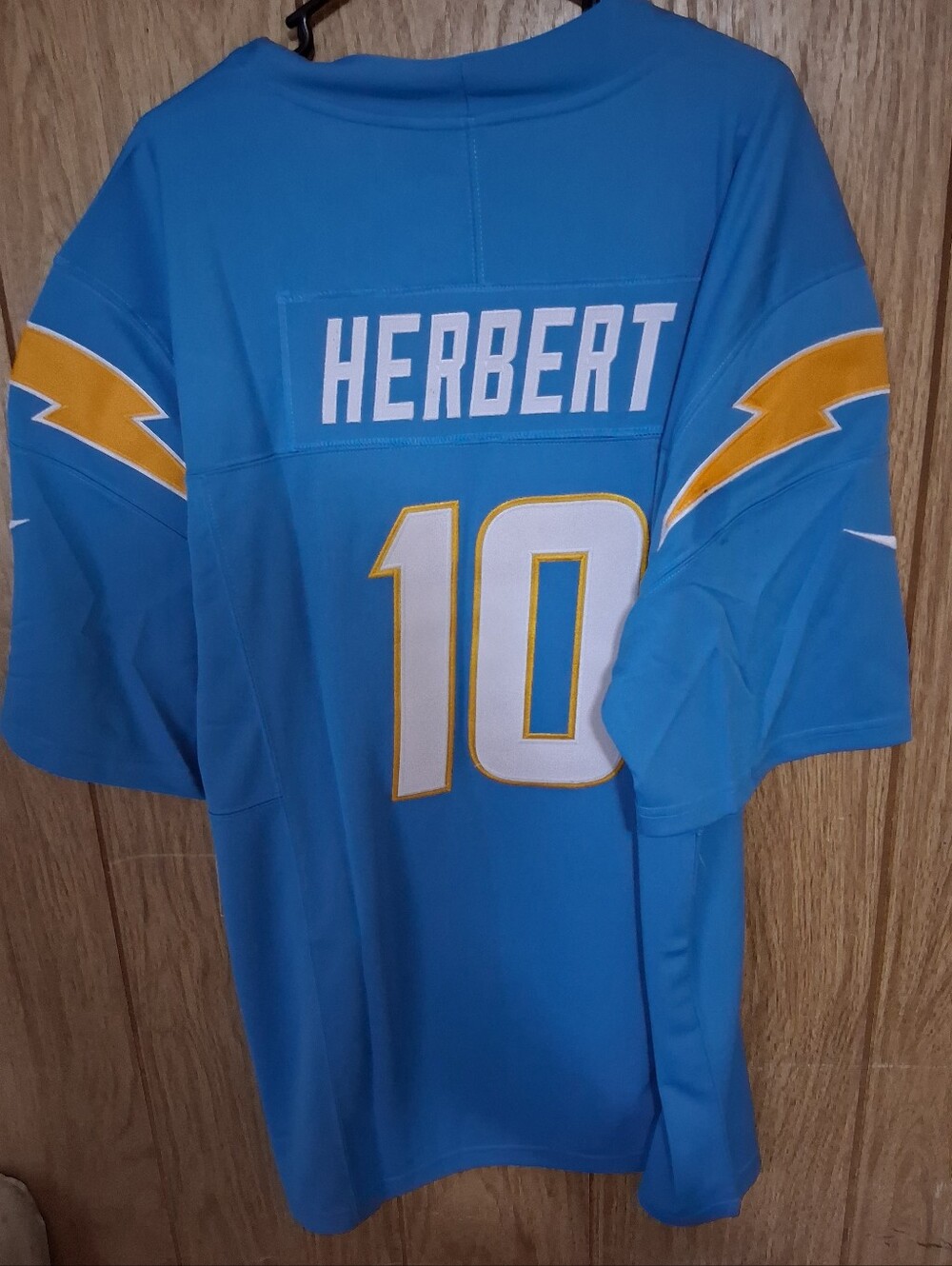 Sports Card With Justin Herbert Los Angeles Chargers Home Fuse XXL Jersey